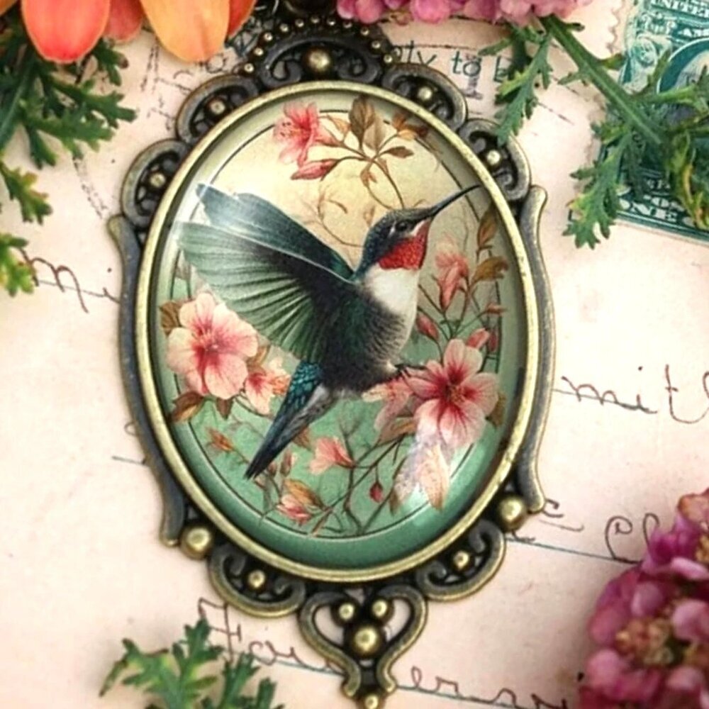 Hummingbird Ornate Pendant Necklace - Art Nouveau Antique & Vintage‎ Jewelry